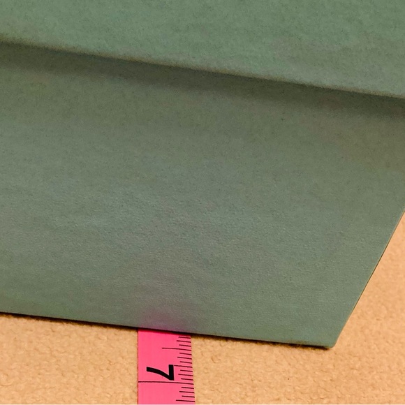 Tiffany & Co. Classic blue medium accessory gift box, to keep crystal,porcelain - Picture 11 of 13